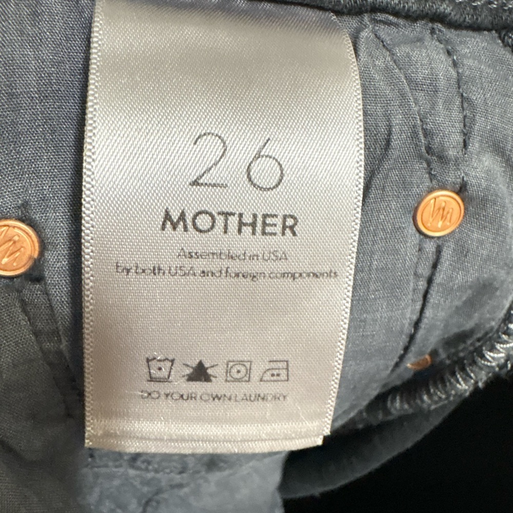 EUC Mother Scrapper Cuff Ankle Fray Jean - Picture 5 of 8